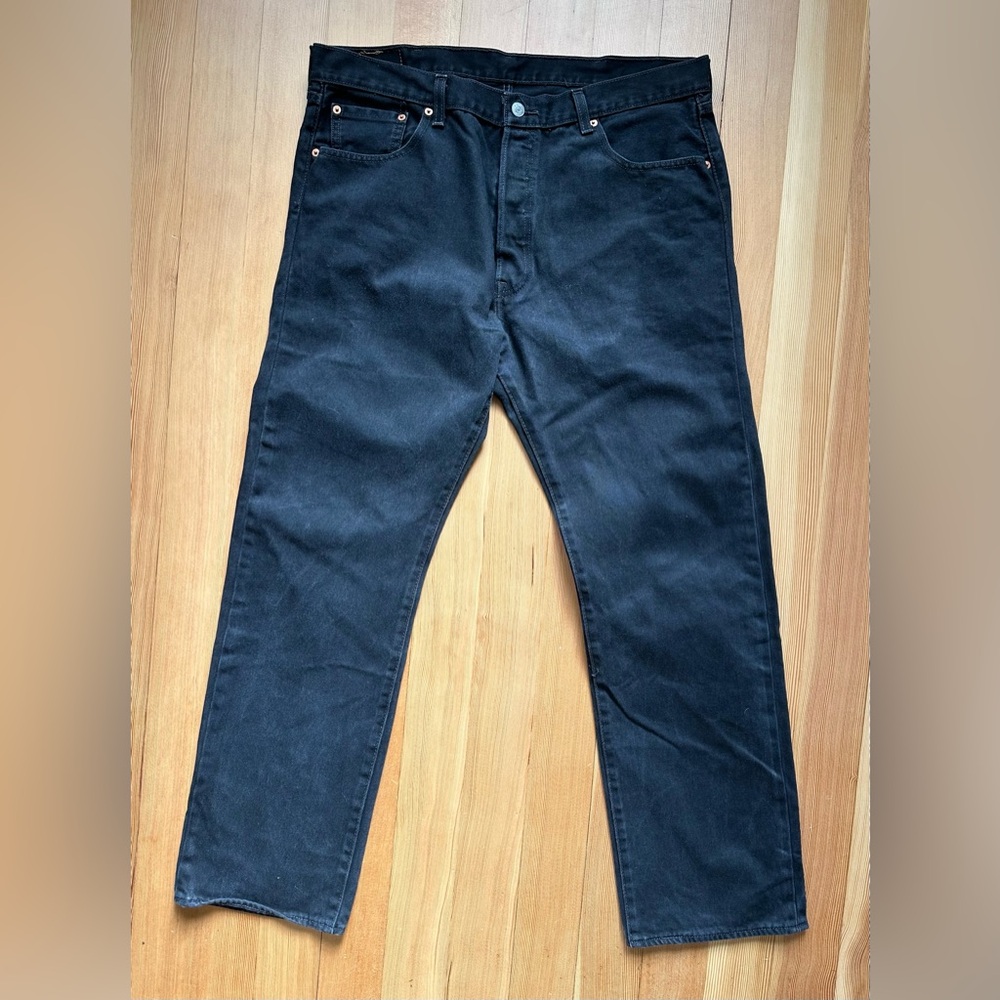 Levi’s 501 Button Fly Jeans Men’s 38x32 Straight Leg Black Made In Mexico - Picture 2 of 12